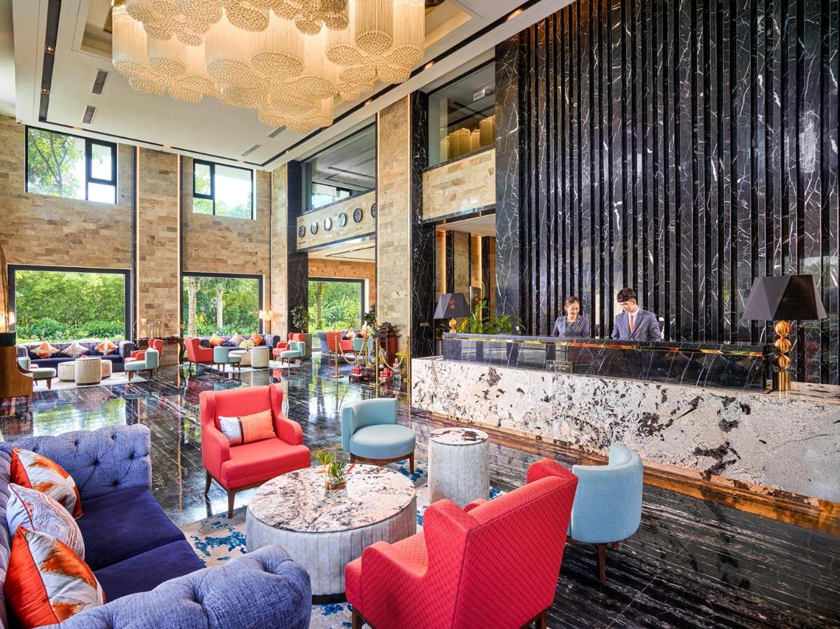 Ravatel Luxury Hotel Bac Giang Exterior foto