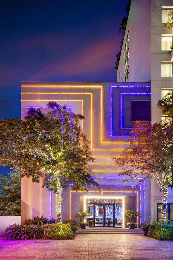 Ravatel Luxury Hotel Bac Giang Exterior foto