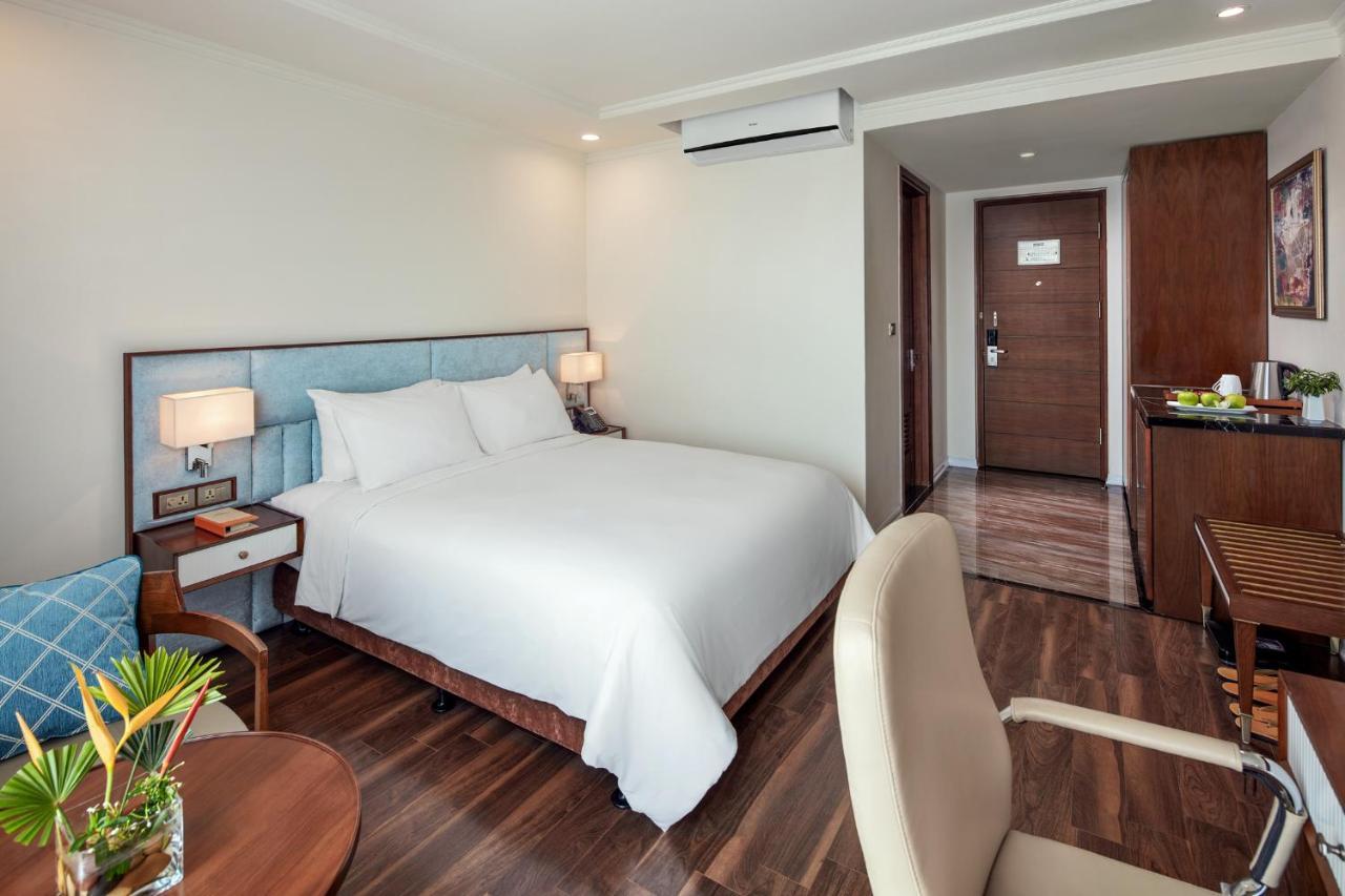 Ravatel Luxury Hotel Bac Giang Exterior foto